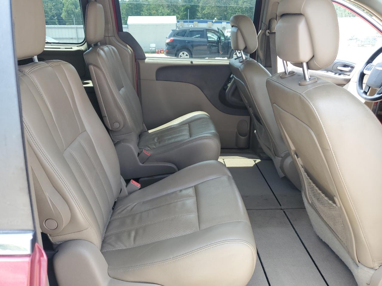 2012 Chrysler Town & Country Touring L VIN: 2C4RC1CG9CR106910 Lot: 64546405
