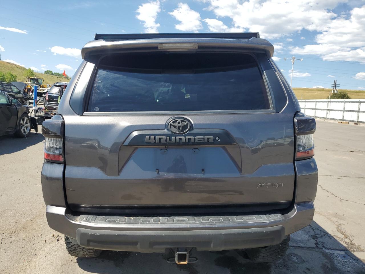 2019 Toyota 4Runner Sr5/Sr5 Premium VIN: JTEBU5JR6K5664750 Lot: 63923825