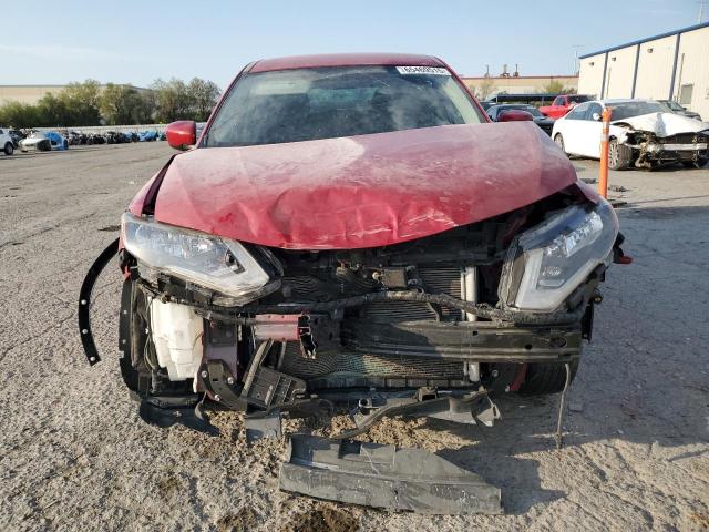  NISSAN ROGUE 2017 Czerwony