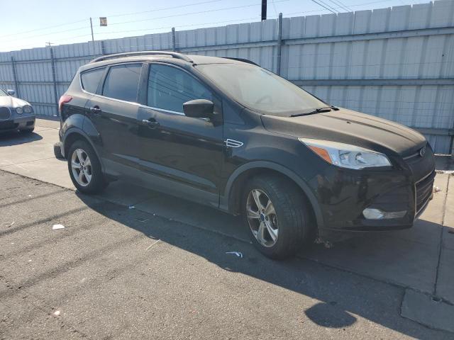  FORD ESCAPE 2016 Черный