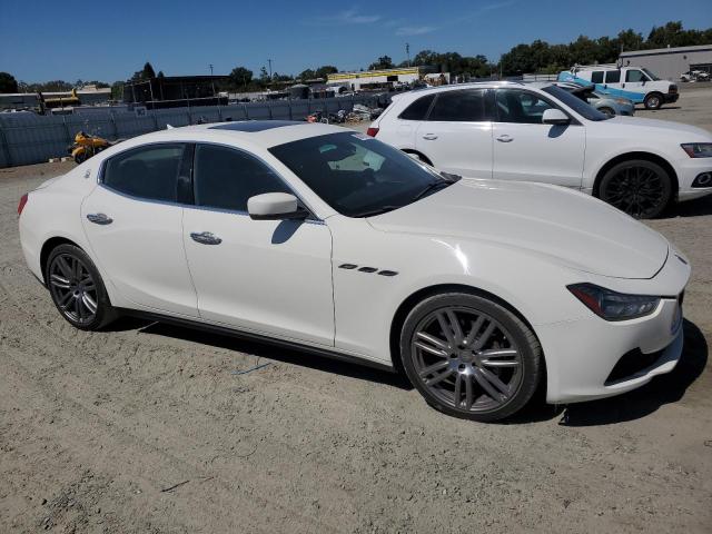 Sedans MASERATI ALL MODELS 2014 Biały