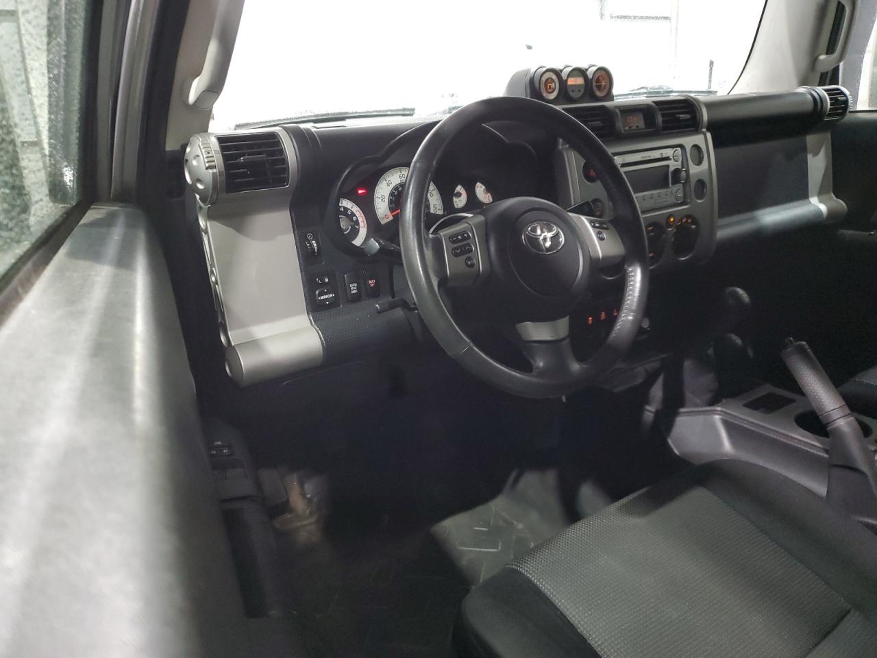 2012 Toyota Fj Cruiser VIN: JTEBU4BF4CK117378 Lot: 61377025