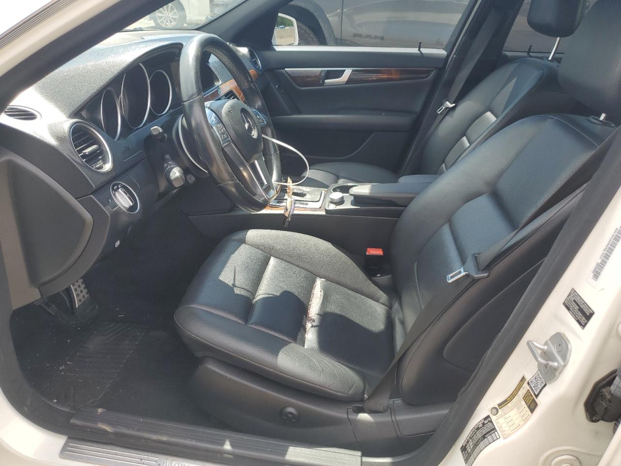 2012 Mercedes-Benz C 300 4Matic VIN: WDDGF8BB9CA704373 Lot: 63184325