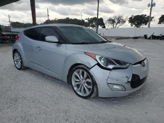  HYUNDAI VELOSTER 2013 Silver