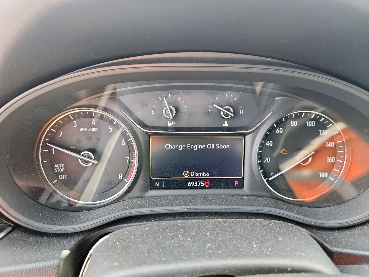 2018 Buick Regal Essence VIN: W04GP6SXXJ1164210 Lot: 63841165