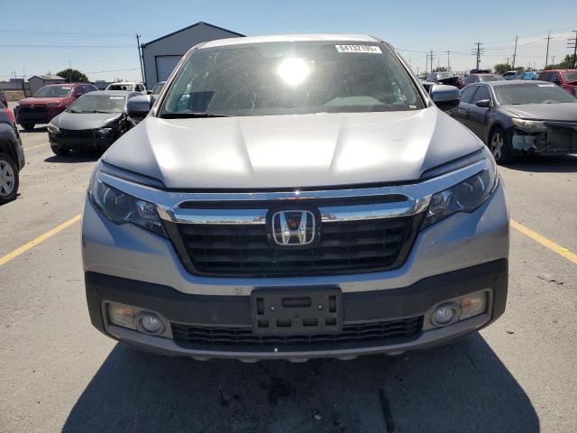 Pickups HONDA RIDGELINE 2017 Srebrny