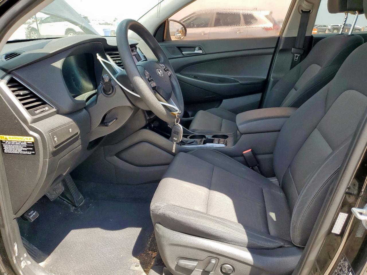 km8j33a43hu423010 KM8J33A43HU423010 2017 Hyundai Tucson Limited