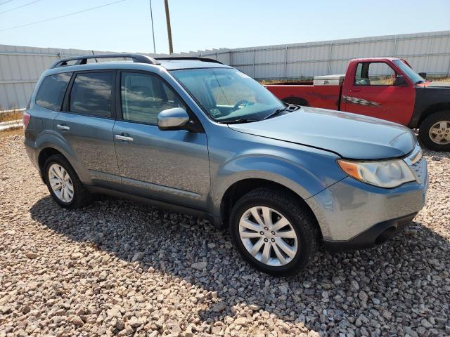  SUBARU FORESTER 2013 Zielony