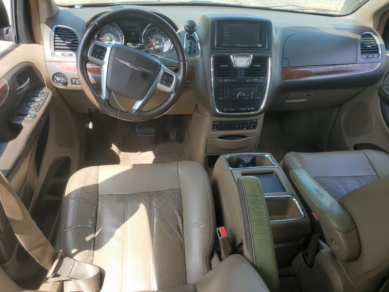 2011 Chrysler Town & Country Touring L VIN: 2A4RR8DG5BR619408 Lot: 64284135