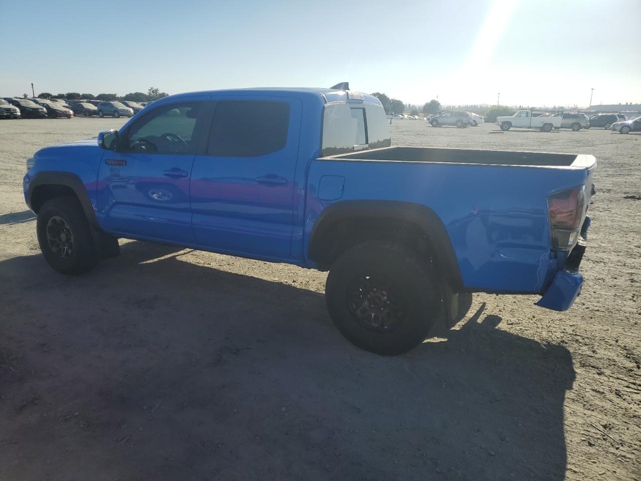 2019 Toyota Tacoma Double Cab VIN: 5TFCZ5AN2KX186113 Lot: 65467955