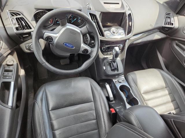  FORD ESCAPE 2015 Czerwony