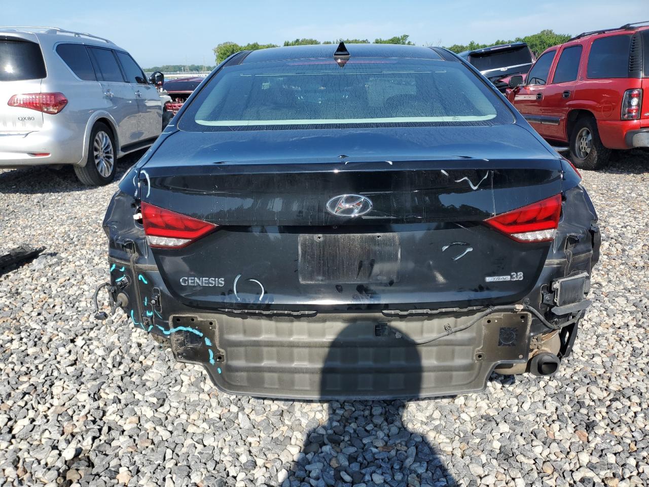 2016 Hyundai Genesis 3.8L VIN: KMHGN4JE3GU142570 Lot: 64603485
