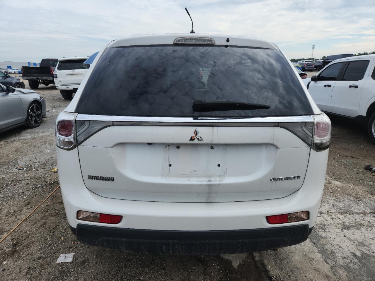 2014 Mitsubishi Outlander Se VIN: JA4AD3A38EZ007021 Lot: 64203955