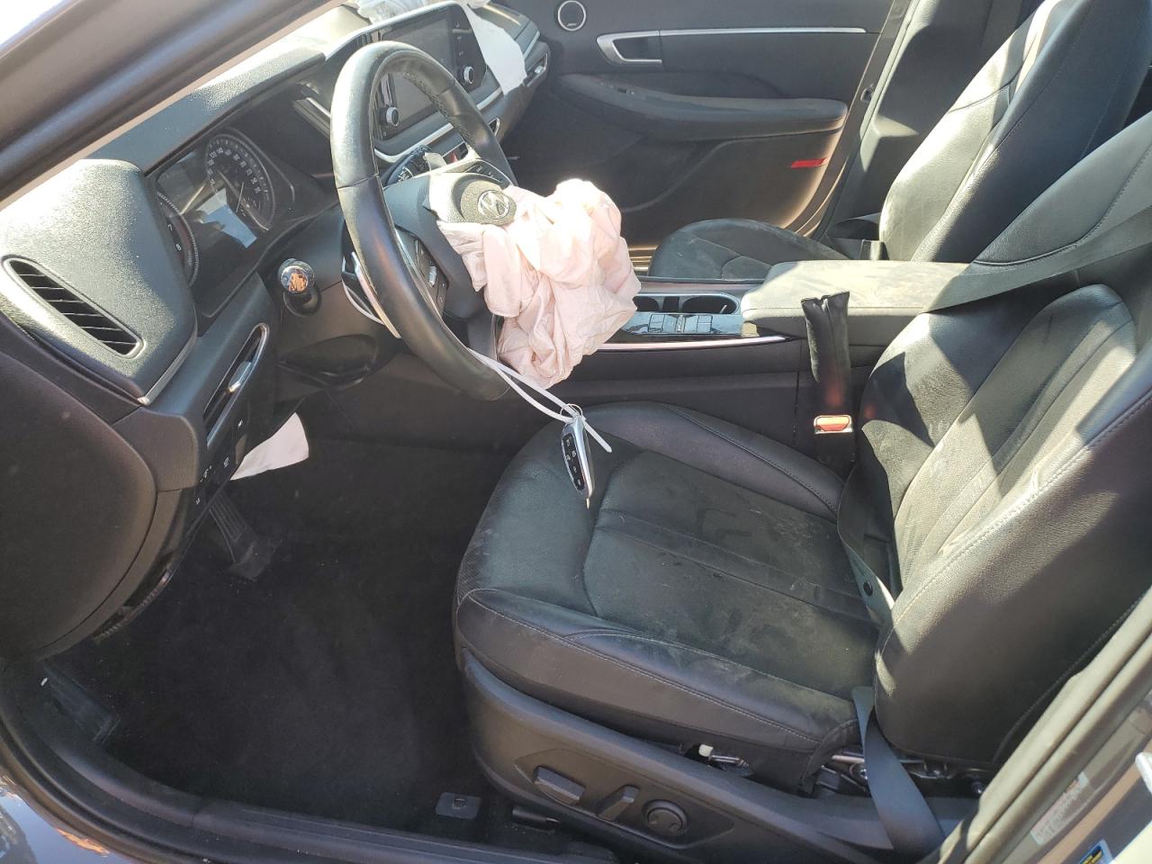 2022 Hyundai Sonata Luxury VIN: KMHL64J24NA212190 Lot: 65203025