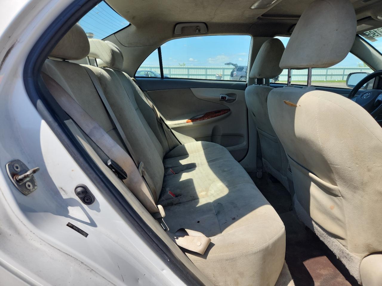2010 Toyota Corolla Base VIN: 2T1BU4EE7AC413842 Lot: 65653195