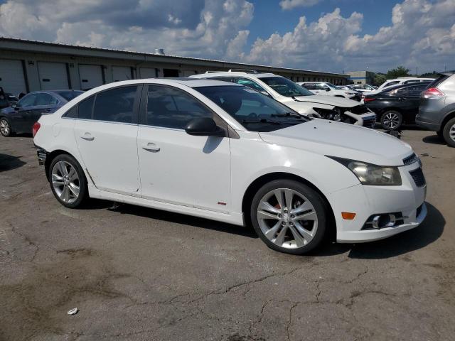 Sedans CHEVROLET CRUZE 2014 Biały