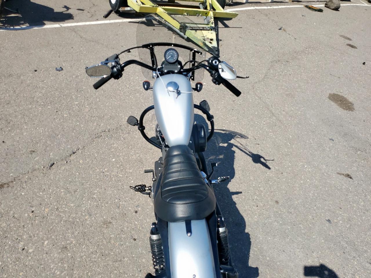 2020 Harley-Davidson Xl883 N VIN: 1HD4LE218LB408393 Lot: 64306105