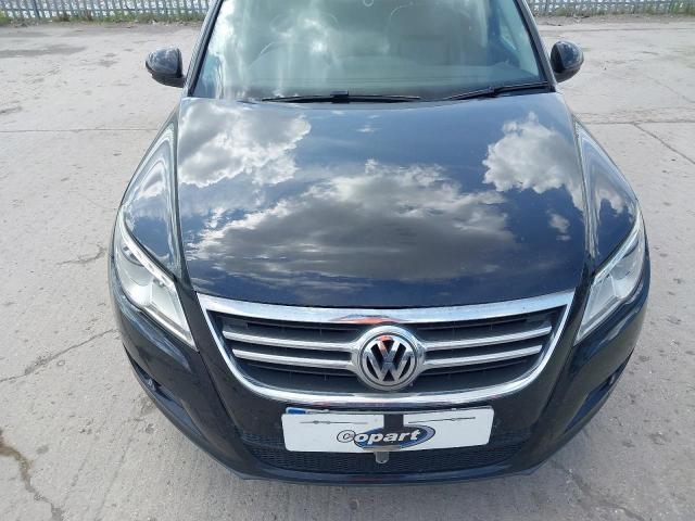 2009 VOLKSWAGEN TIGUAN SE