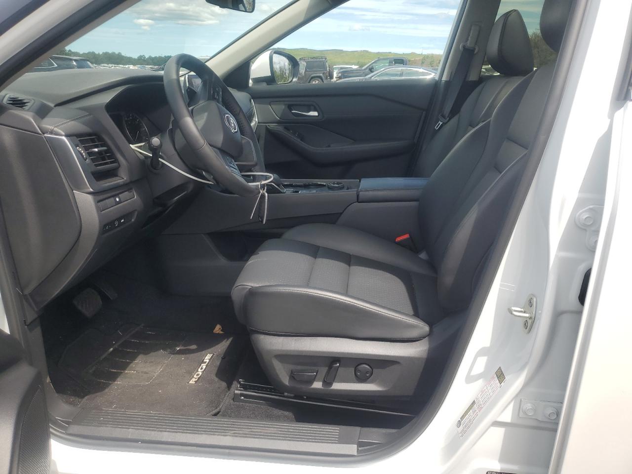 2025 Nissan Rogue Sv VIN: JN8BT3BBXSW152355 Lot: 64922975