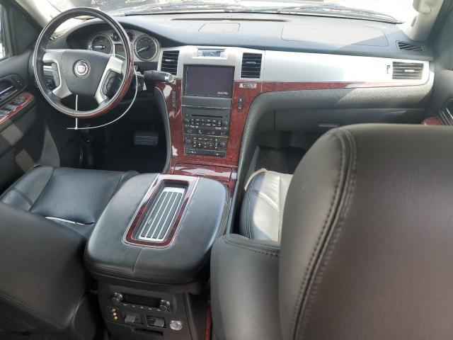  CADILLAC ESCALADE 2013 Czarny