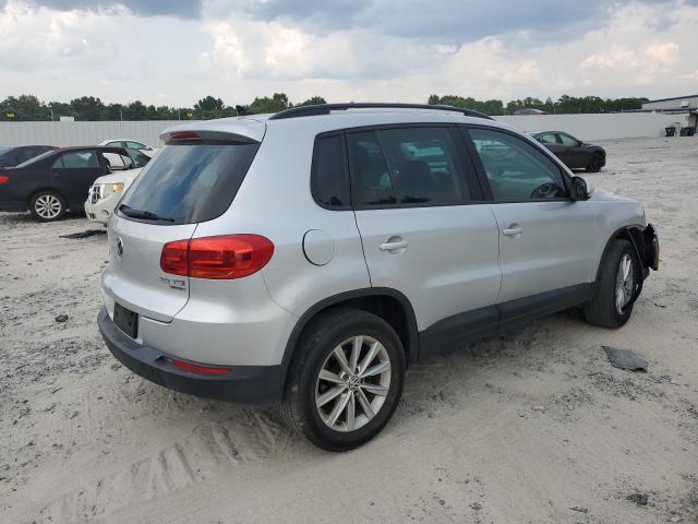  VOLKSWAGEN TIGUAN 2015 Srebrny