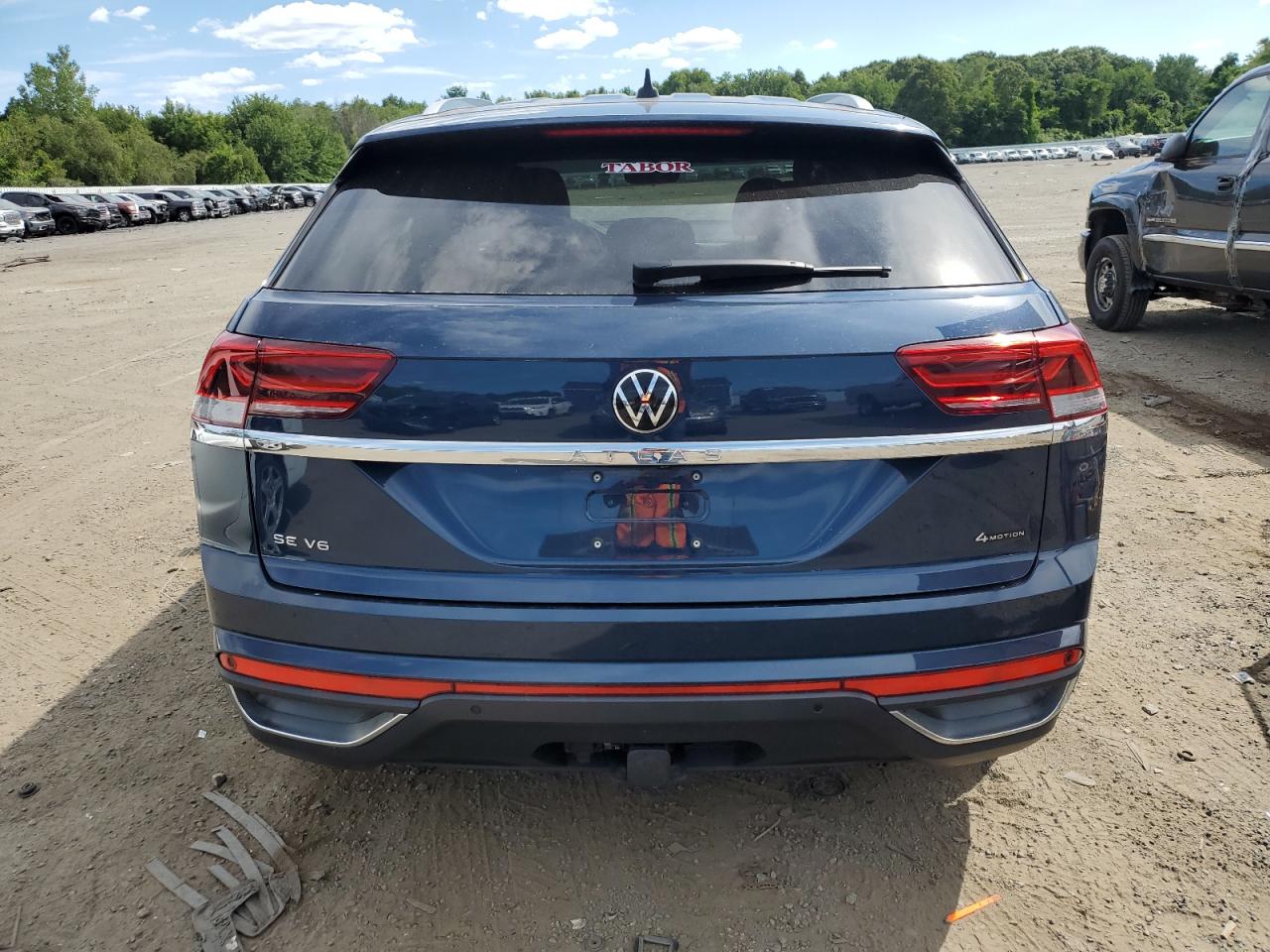 1v2he2ca6pc215667 1V2HE2CA6PC215667 2023 Volkswagen Atlas Cross Sport Se