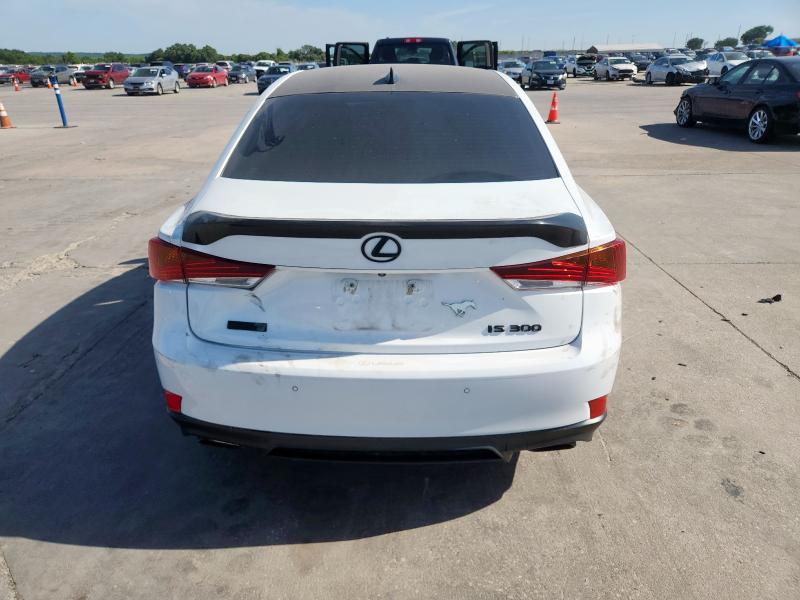  LEXUS IS 2019 Biały
