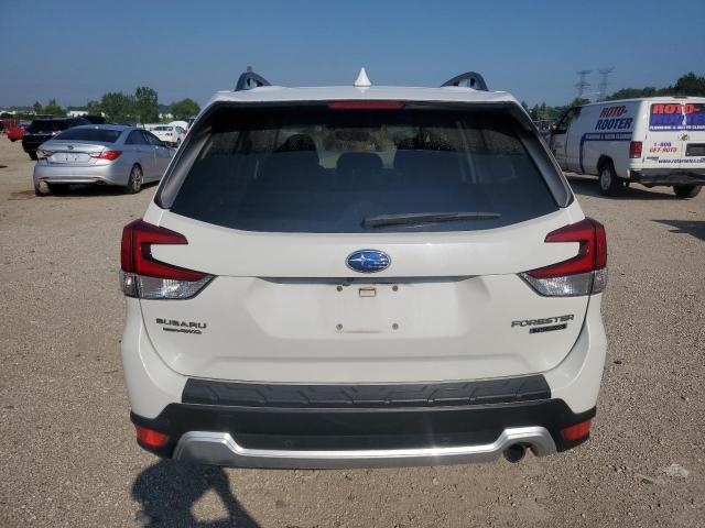  SUBARU FORESTER 2019 Белы