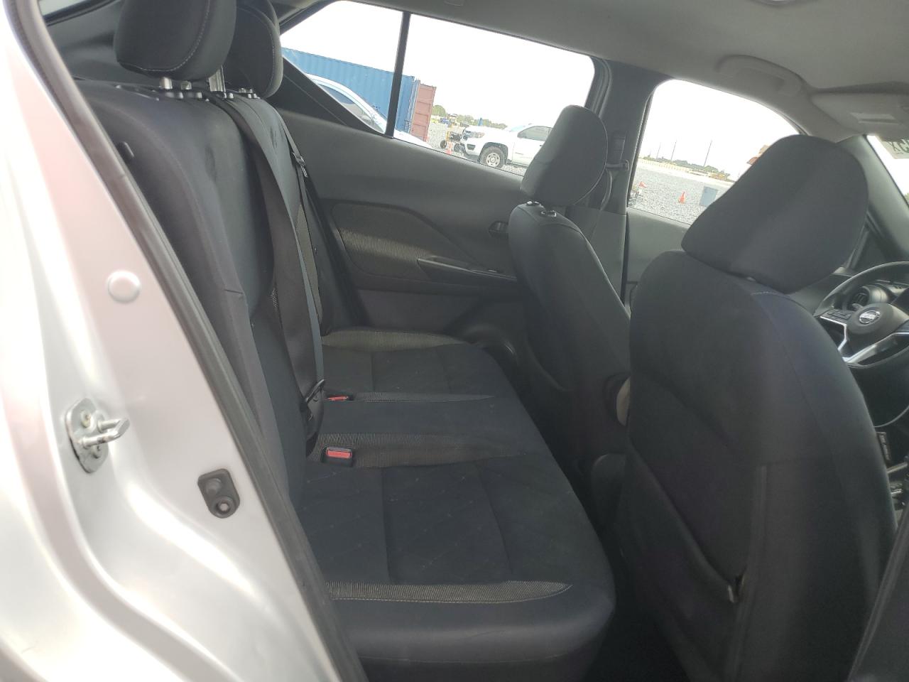 2018 Nissan Kicks S VIN: 3N1CP5CU9JL529636 Lot: 64526805