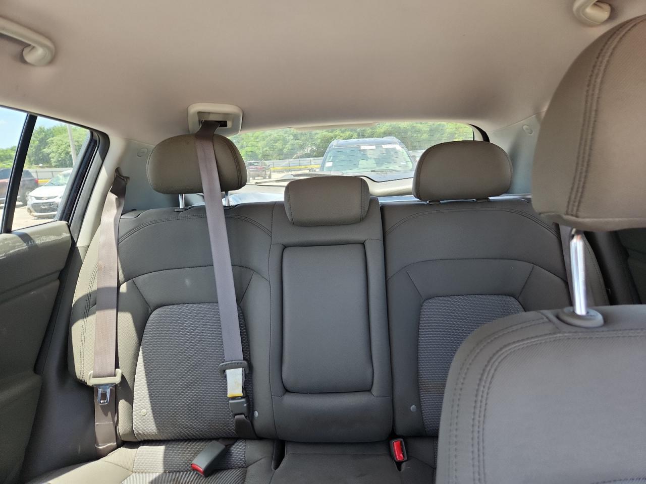 2014 Kia Sportage Base VIN: KNDPB3AC5E7656230 Lot: 64309895