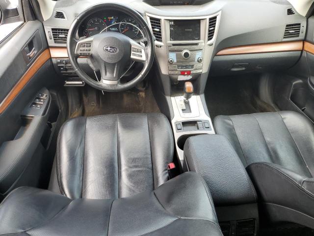  SUBARU OUTBACK 2013 Granatowy
