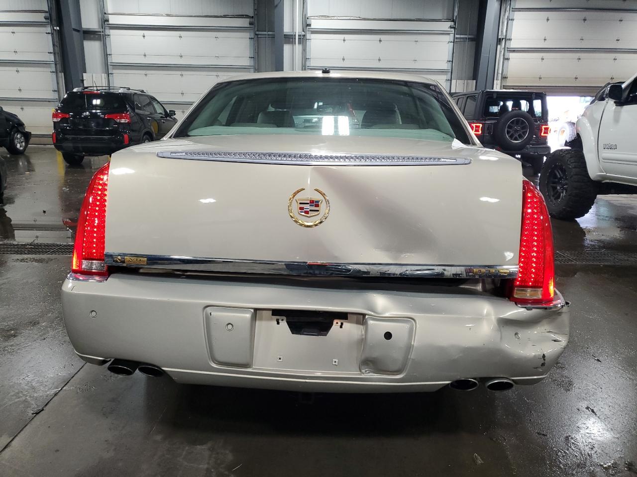 2008 Cadillac Dts VIN: 1G6KD57Y48U135723 Lot: 65133365