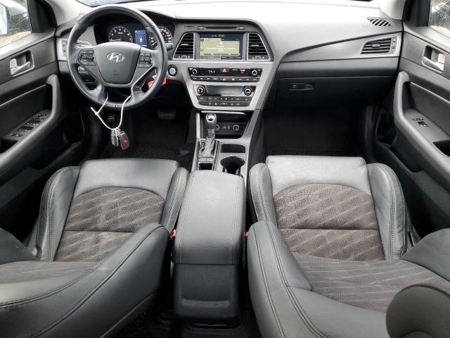 Sedans HYUNDAI SONATA 2016 Srebrny