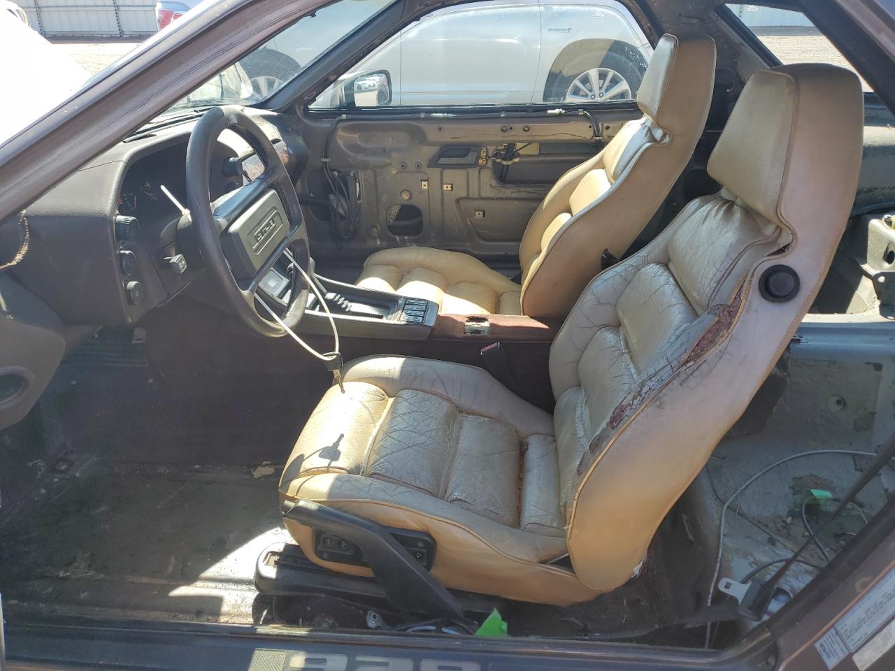 1984 Porsche 928 S VIN: WP0JB0929ES860736 Lot: 63927165