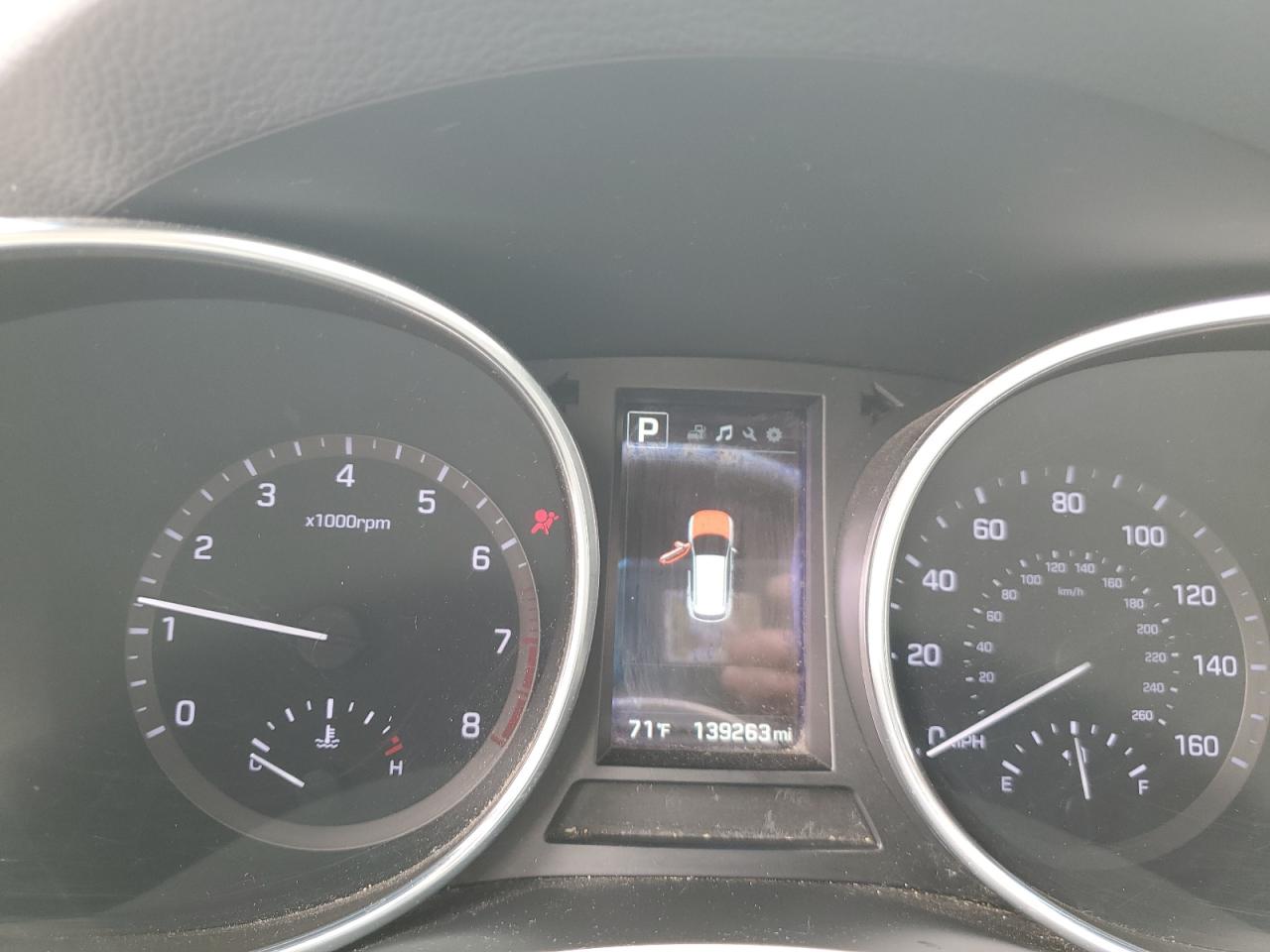 5NMZU3LB4HH000704 2017 Hyundai Santa Fe Sport