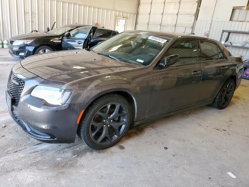 2020 Chrysler 300 Touring