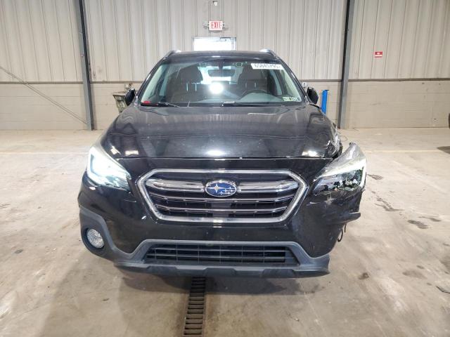  SUBARU OUTBACK 2018 Czarny