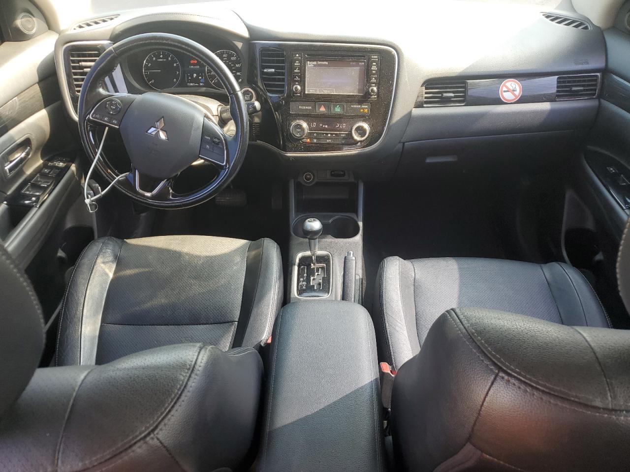2016 Mitsubishi Outlander Se VIN: JA4AD3A36GZ035418 Lot: 63813075