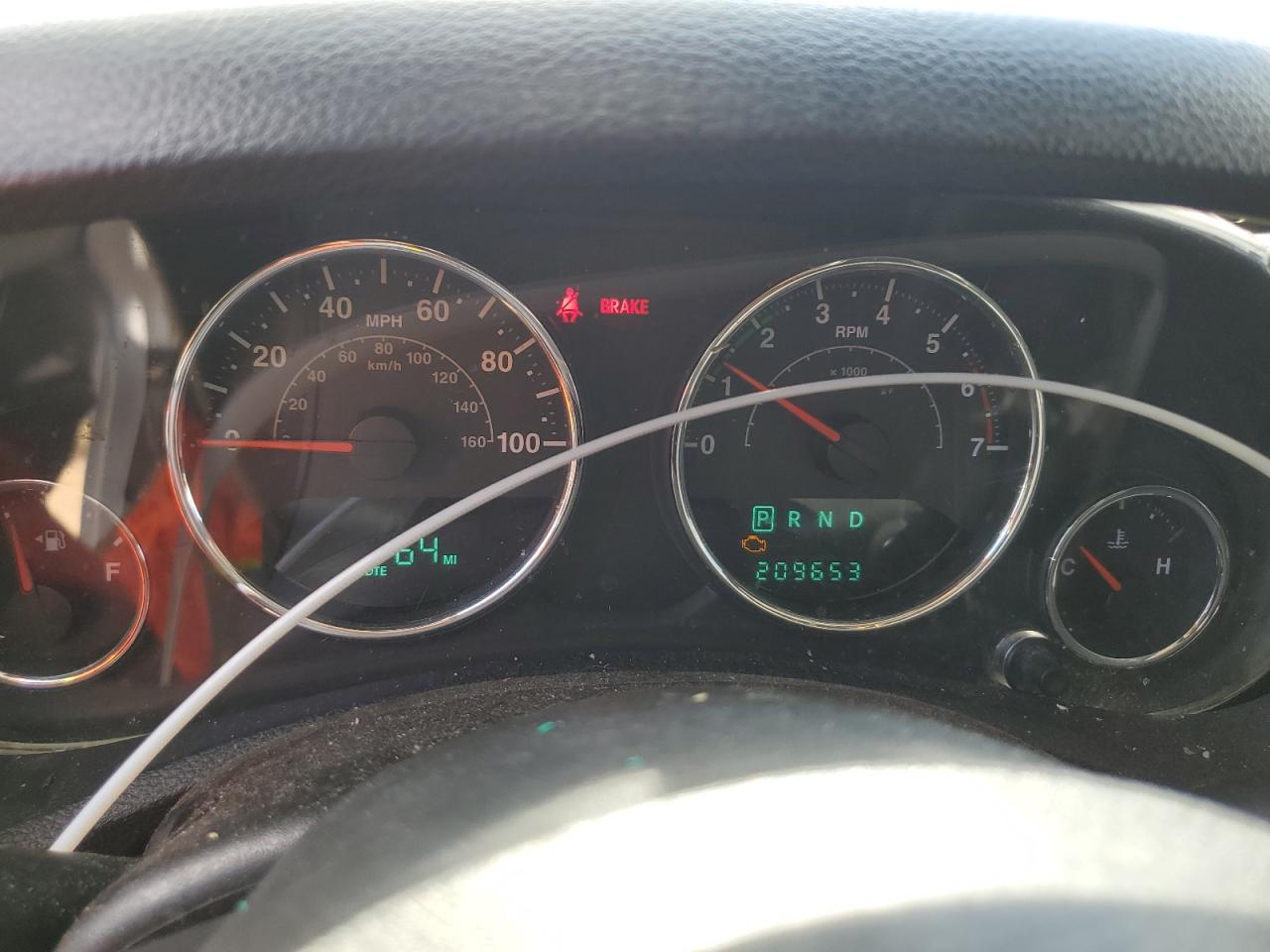 2011 Jeep Wrangler Unlimited Sport VIN: 1J4BA3H12BL640744 Lot: 63747095