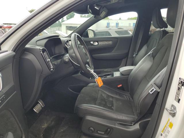  VOLVO XC40 2021 Biały