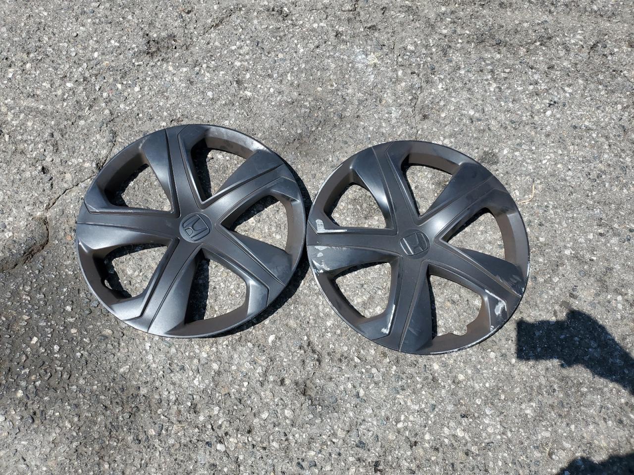 2018 Honda Civic Lx VIN: 2HGFC2F5XJH523072 Lot: 65802725