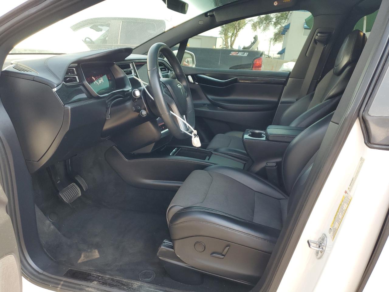 2017 Tesla Model X VIN: 5YJXCDE29HF076188 Lot: 65201055