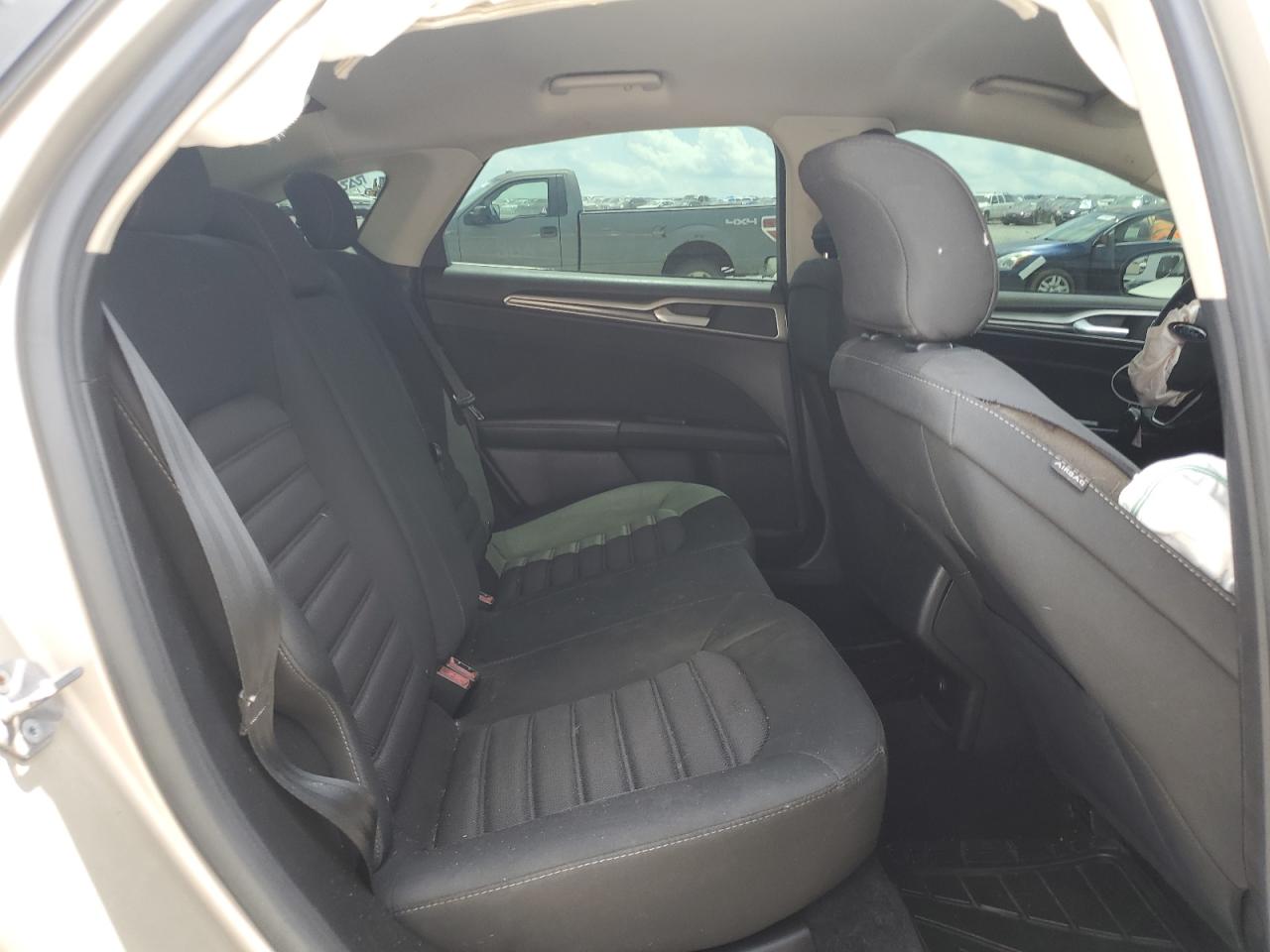 2017 Ford Fusion S VIN: 3FA6P0G72HR244128 Lot: 65889945