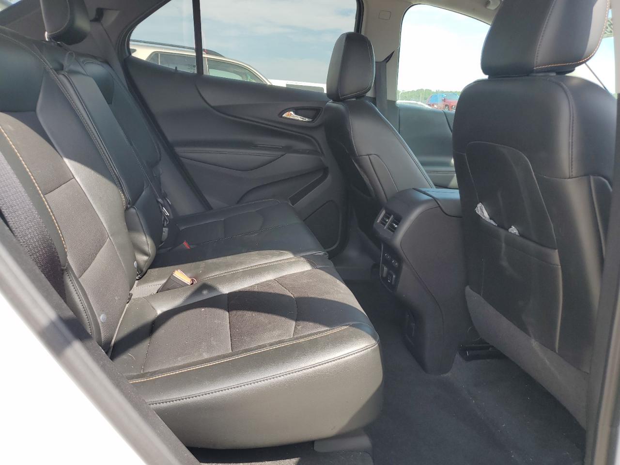 2018 Chevrolet Equinox Premier VIN: 3GNAXMEVXJS564946 Lot: 65923025