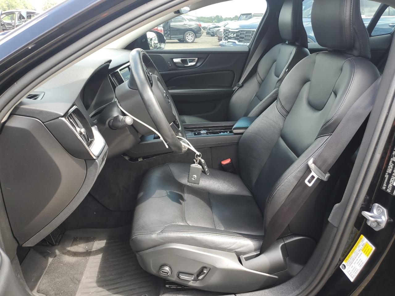 2019 Volvo S60 T6 Momentum VIN: 7JRA22TK8KG003330 Lot: 64854965