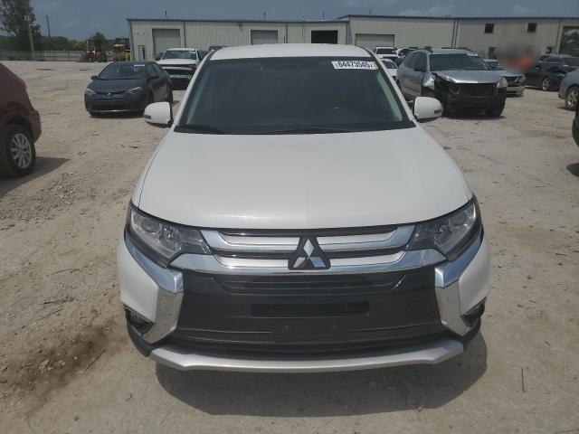 Parquets MITSUBISHI OUTLANDER 2016 White