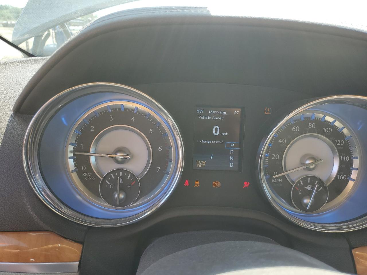 2012 Chrysler 300C VIN: 2C3CCAKT5CH197124 Lot: 63137145
