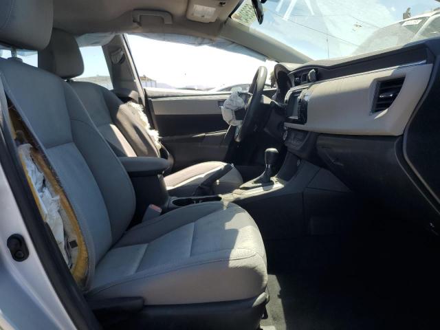 Sedans TOYOTA COROLLA 2016 Srebrny