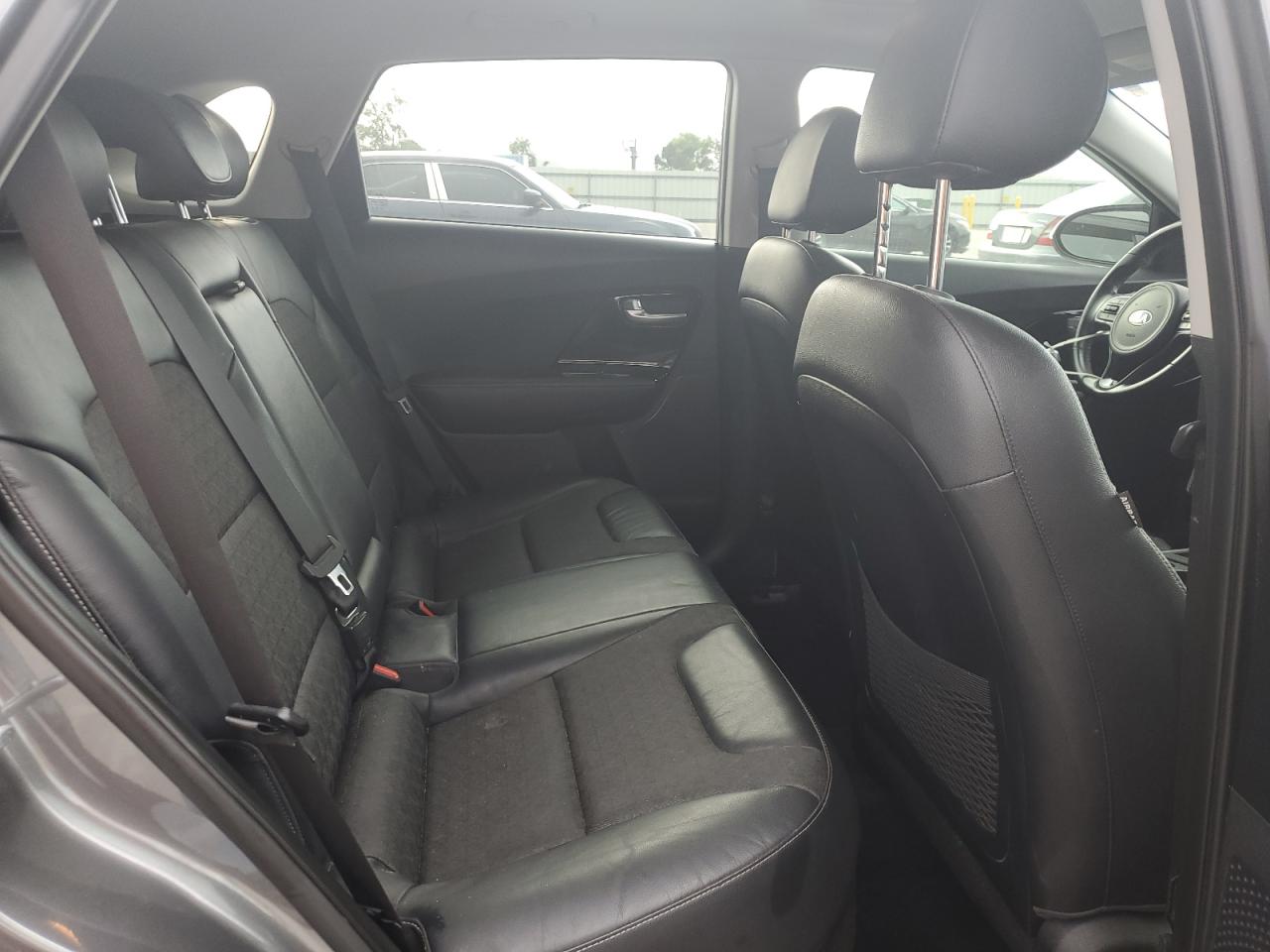 2017 Kia Niro Ex VIN: KNDCC3LC4H5039085 Lot: 64989245