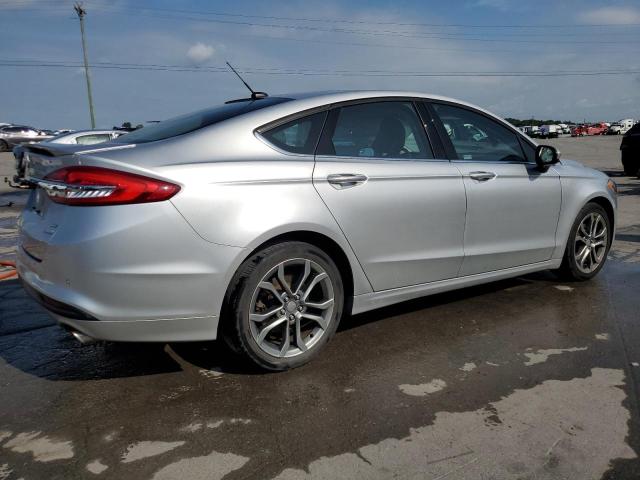  FORD FUSION 2017 Srebrny